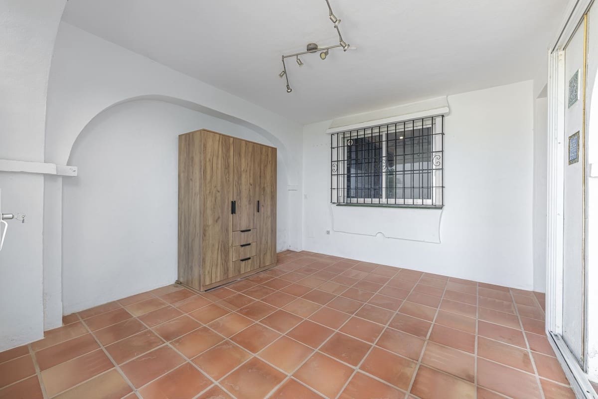 3 chambre Villa/Maison à vendre à Fuengirola avec piscine garage - 995 000 € (Ref: 10134319)