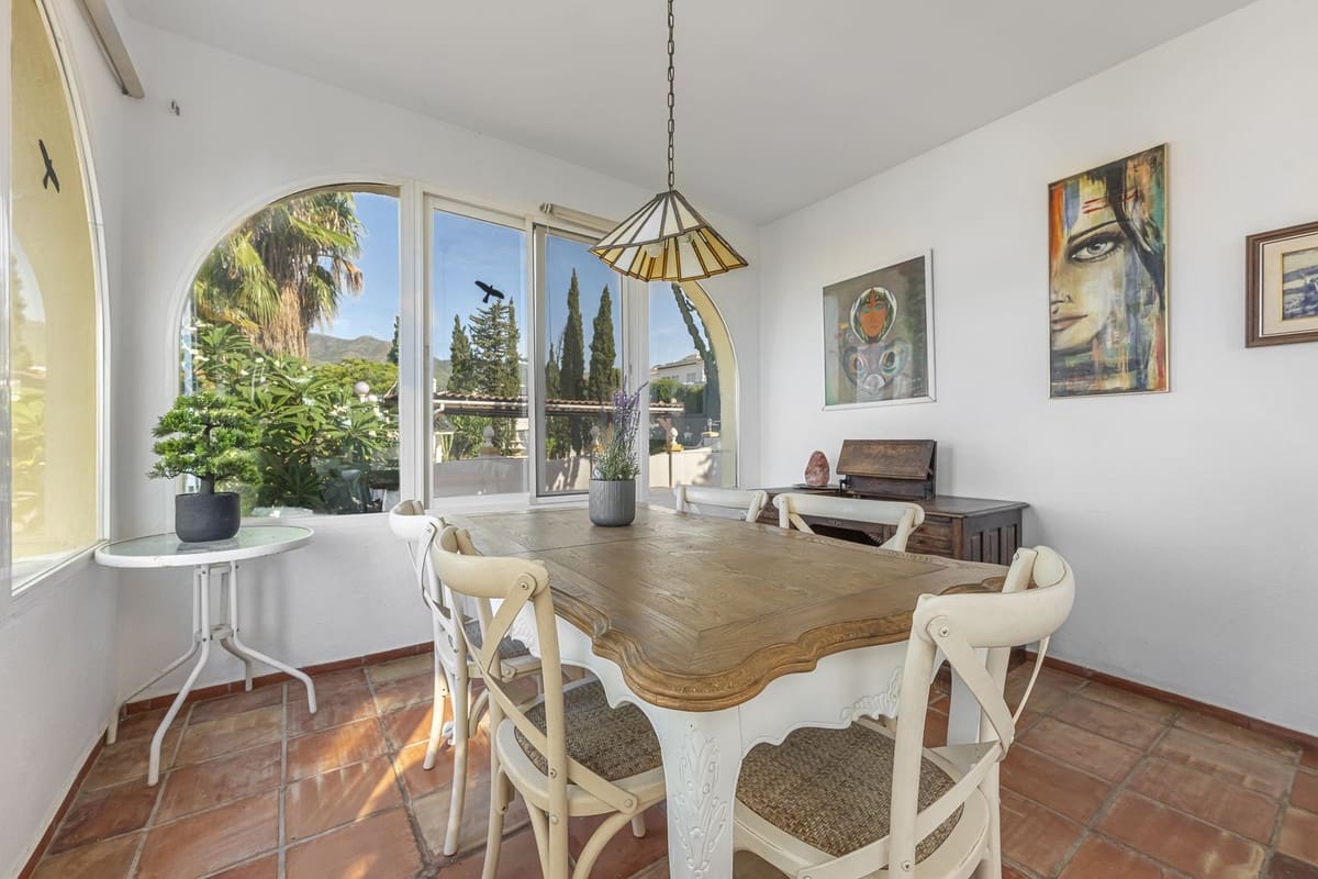 3 chambre Villa/Maison à vendre à Fuengirola avec piscine garage - 995 000 € (Ref: 10134319)