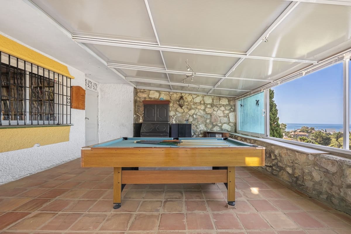 3 chambre Villa/Maison à vendre à Fuengirola avec piscine garage - 995 000 € (Ref: 10134319)