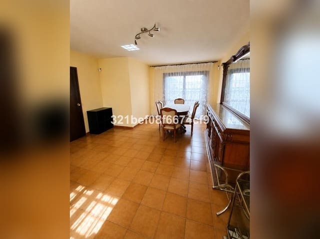 4 slaapkamer Huis te koop in Centro, Estepona - € 509.000 (Ref: 10134324)