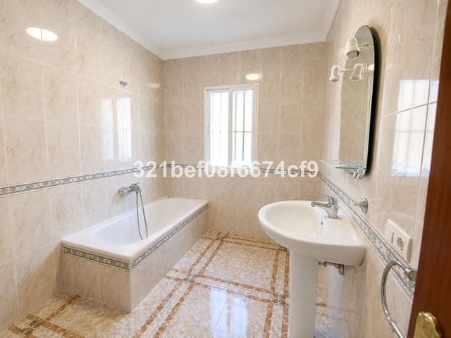 3 soveværelse Byhus til salg i Altos de Jaboneros, Málaga by - € 170.000 (Ref: 10134325)