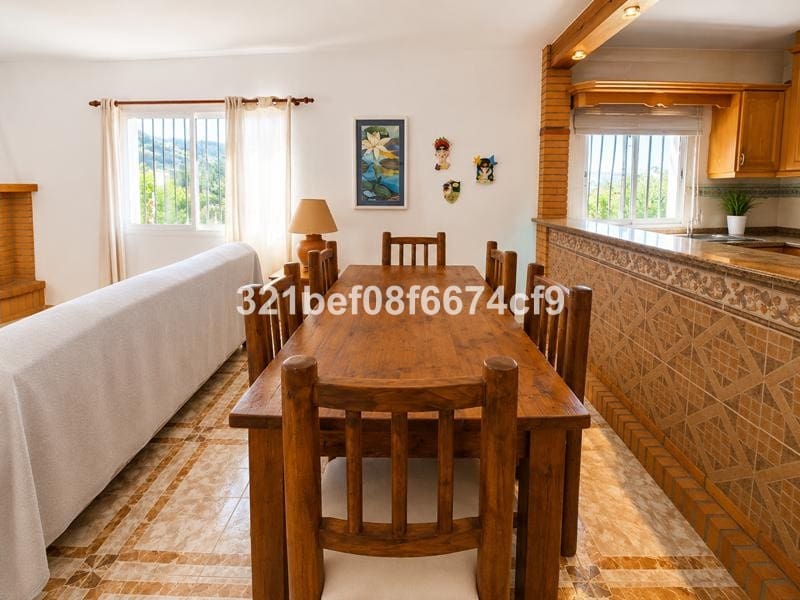 3 soveværelse Byhus til salg i Malaga by - € 170.000 (Ref: 10134326)
