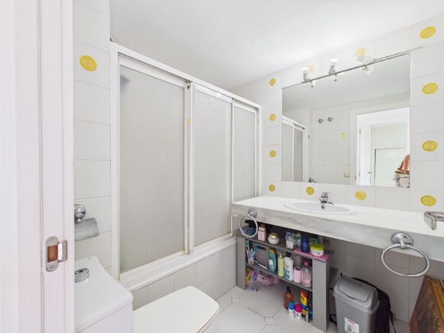 3 soveværelse Lejlighed til salg i Resinera-Voladilla, Estepona med swimmingpool - € 280.000 (Ref: 10134333)
