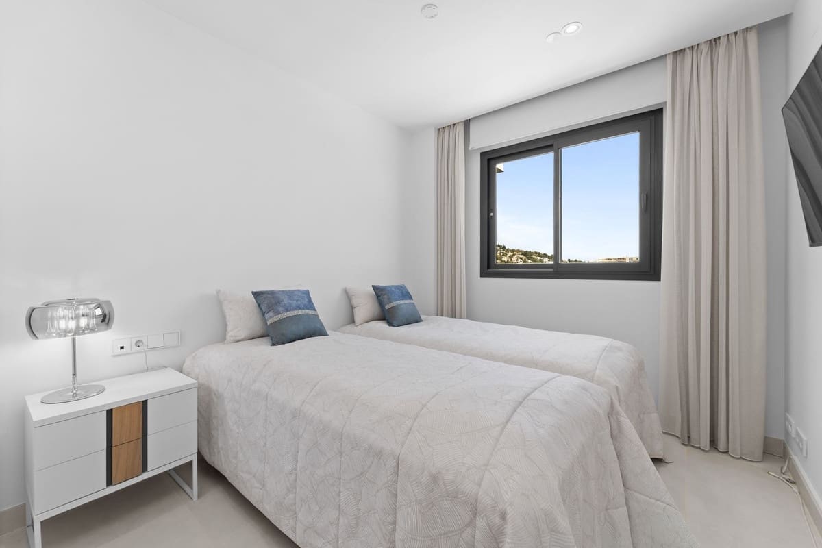 3 soveværelse Lejlighed til salg i Fuengirola med swimmingpool garage - € 1.285.000 (Ref: 10134336)