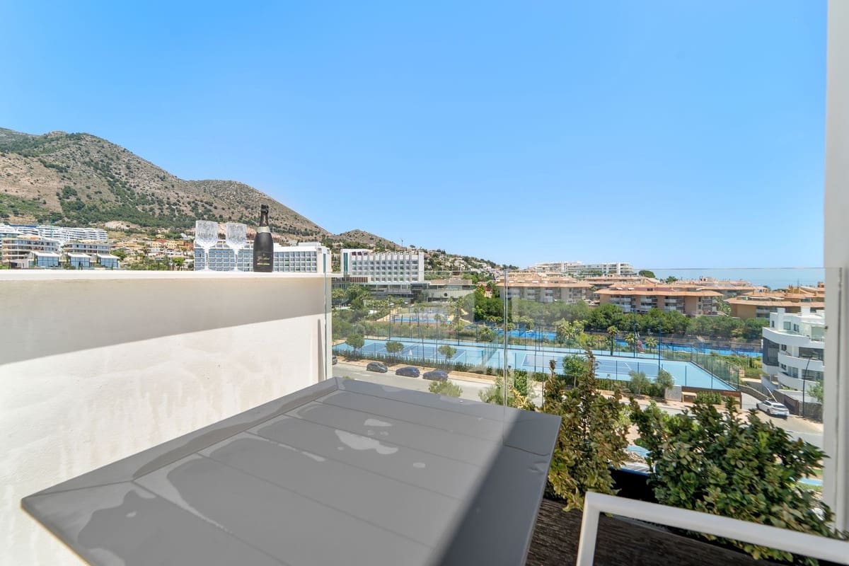 3 soveværelse Lejlighed til salg i Fuengirola med swimmingpool garage - € 1.285.000 (Ref: 10134336)