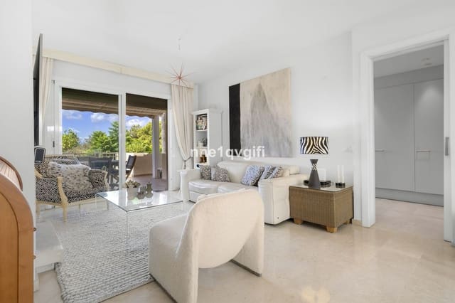2 slaapkamer Appartement te koop in Cabopino, Marbella met zwembad garage - € 895.000 (Ref: 10134347)
