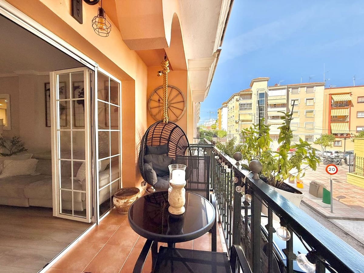 2 soveværelse Lejlighed til salg i Fuengirola - € 459.000 (Ref: 10134402)