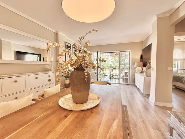 2 soveværelse Lejlighed til salg i Castillo Sohail, Fuengirola - € 459.000 (Ref: 10134402)