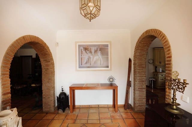 4 chambre Villa/Maison à vendre à Atalaya-Isdabe, Estepona avec piscine garage - 1 600 000 € (Ref: 10134427)