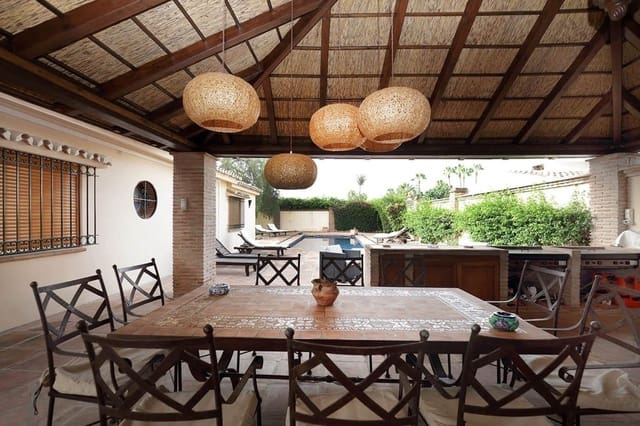 4 chambre Villa/Maison à vendre à Atalaya-Isdabe, Estepona avec piscine garage - 1 600 000 € (Ref: 10134427)