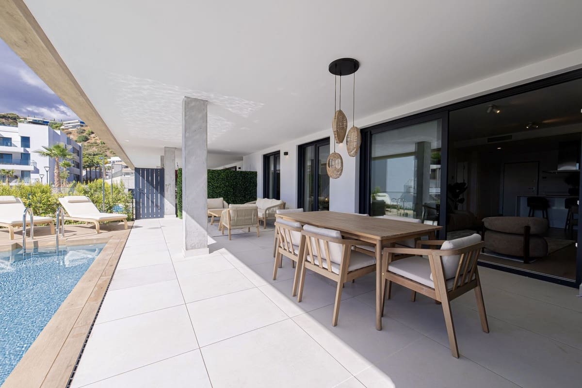 2 soveværelse Lejlighed til salg i Marbella med swimmingpool garage - € 820.000 (Ref: 10134436)