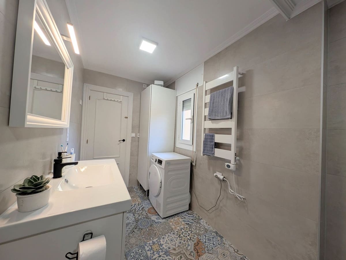 5 bedroom Villa for sale in San Vicente / Sant Vicent del Raspeig with pool garage - € 590,000 (Ref: 10134437)