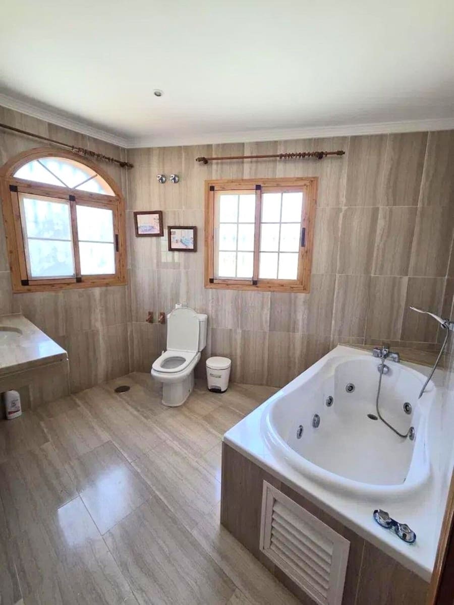 4 soverom Villa til salgs i Cancelada med garasje - € 600 000 (Ref: 10134438)
