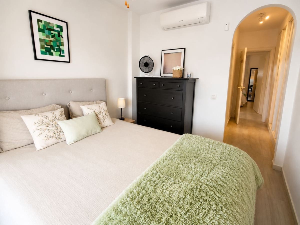 2 quarto Apartamento para venda em Calahonda com piscina garagem - 349 000 € (Ref: 10134443)