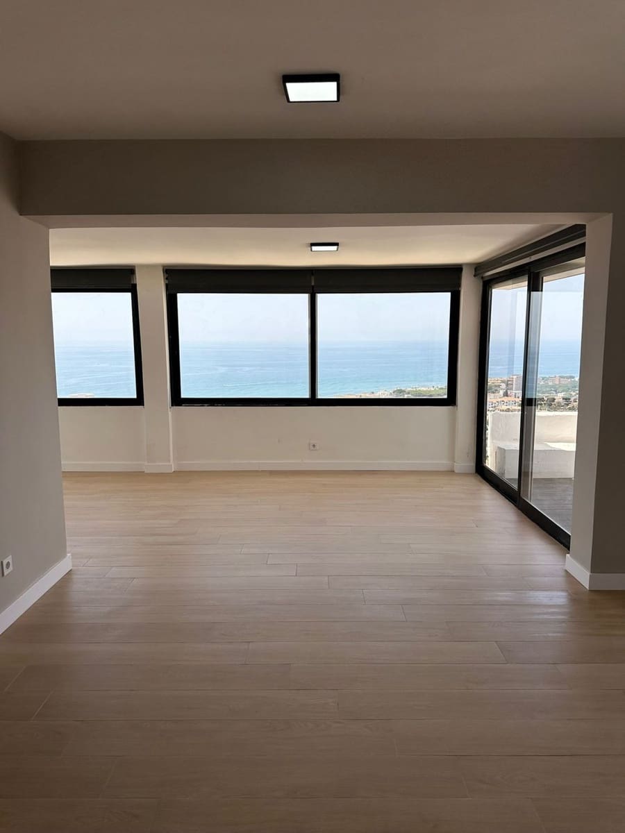 3 quarto Apartamento para venda em Riviera del Sol com piscina - 545 000 € (Ref: 10134444)