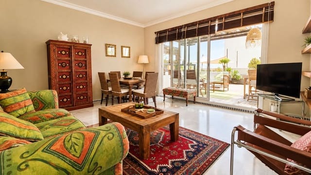 3 soveværelse Lejlighed til salg i Guadalobón, Estepona med swimmingpool garage - € 499.000 (Ref: 10134446)