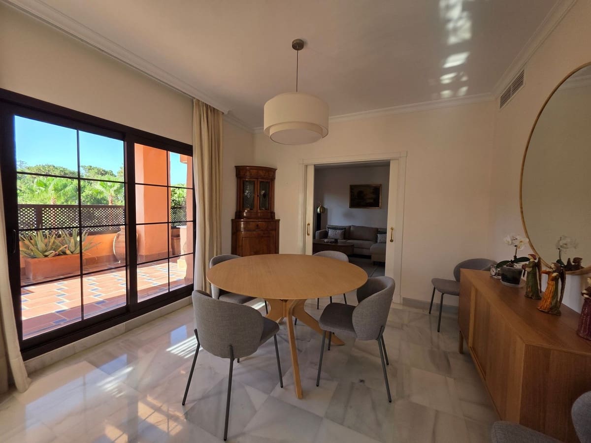 4 sypialnia Apartament na sprzedaż w Atalaya-Isdabe z basenem garażem - 850 000 € (Ref: 10134463)