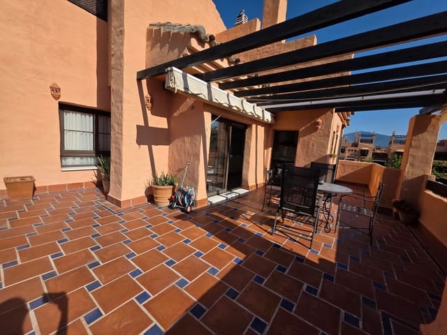 4 sypialnia Apartament na sprzedaż w Atalaya-Isdabe, Estepona z basenem garażem - 850 000 € (Ref: 10134463)