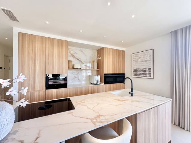 3 camera da letto Appartamento in vendita in Las Colinas Golf, Orihuela con piscina garage - 819.000 € (Rif: 10136759)