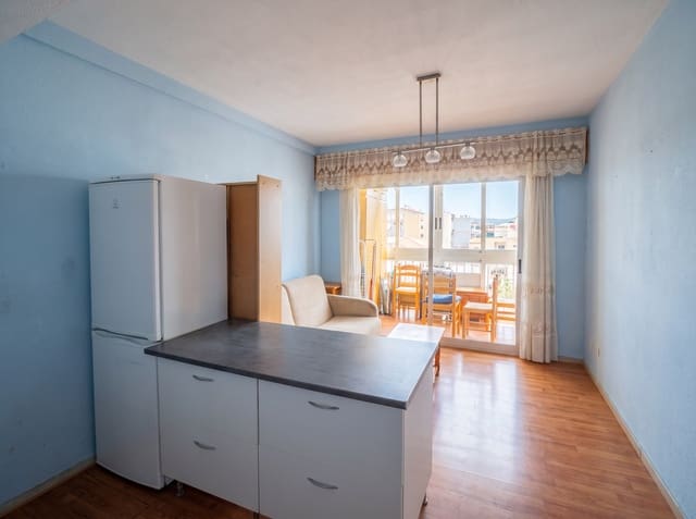 1 slaapkamer Appartement te koop in La Veleta, Torrevieja met zwembad garage - € 110.000 (Ref: 10136768)