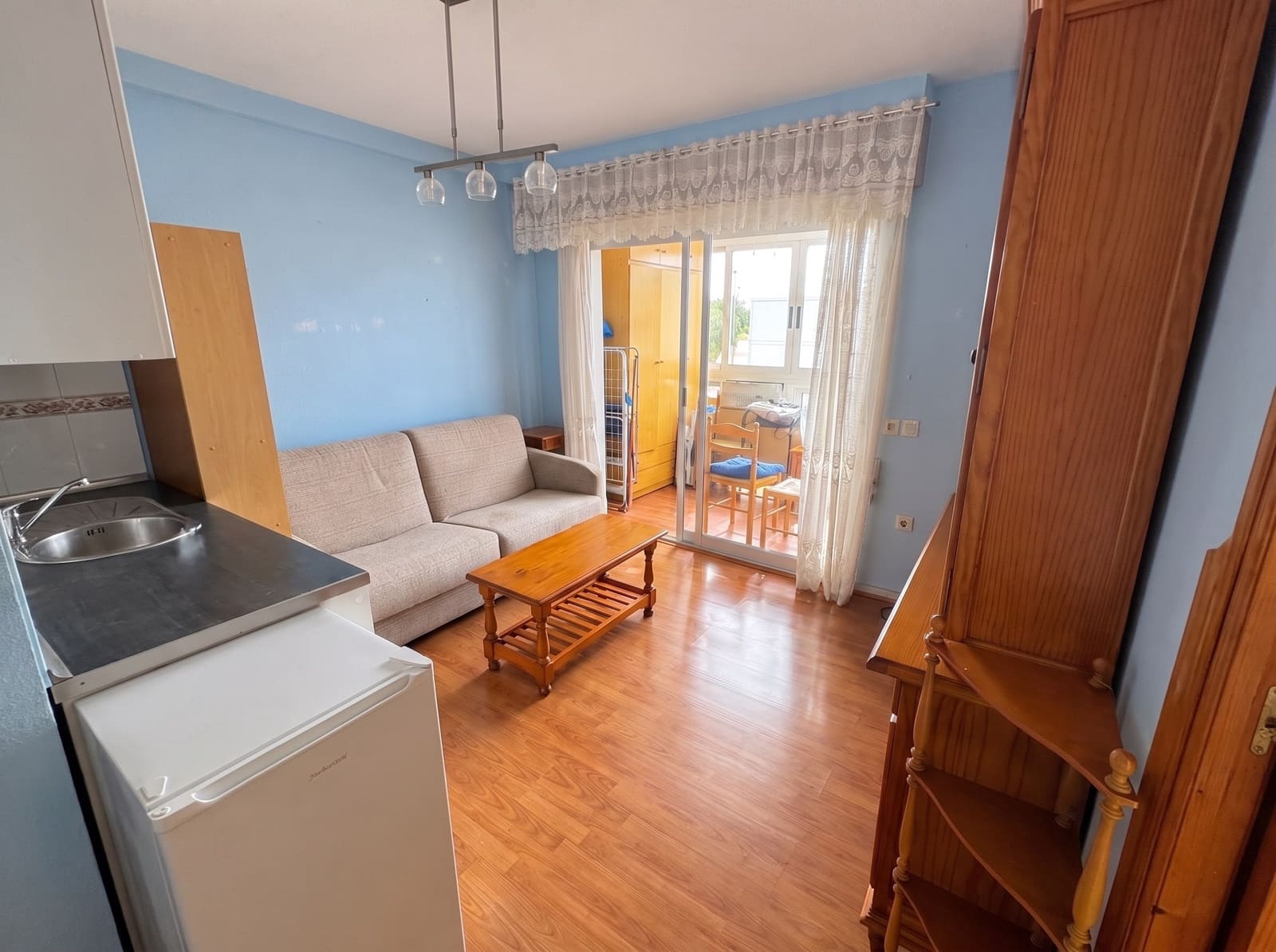 1 slaapkamer Appartement te koop in Torrevieja met zwembad garage - € 110.000 (Ref: 10136768)