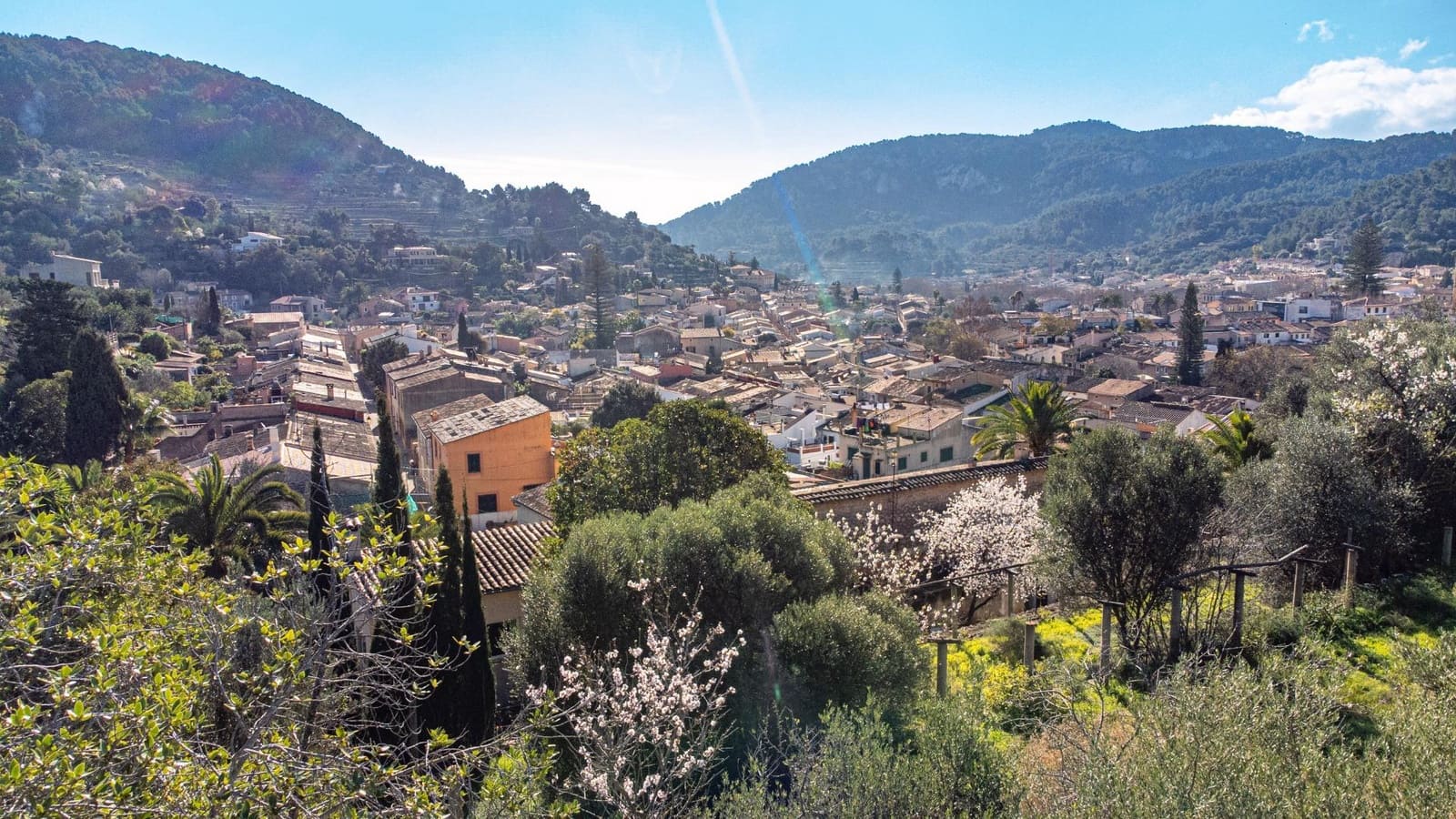 Building Plot for sale in Esporles - € 690,000 (Ref: 10136817)