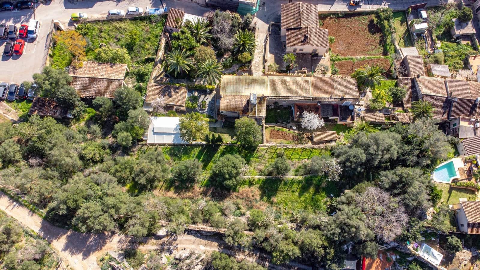 Building Plot for sale in Esporles - € 690,000 (Ref: 10136817)
