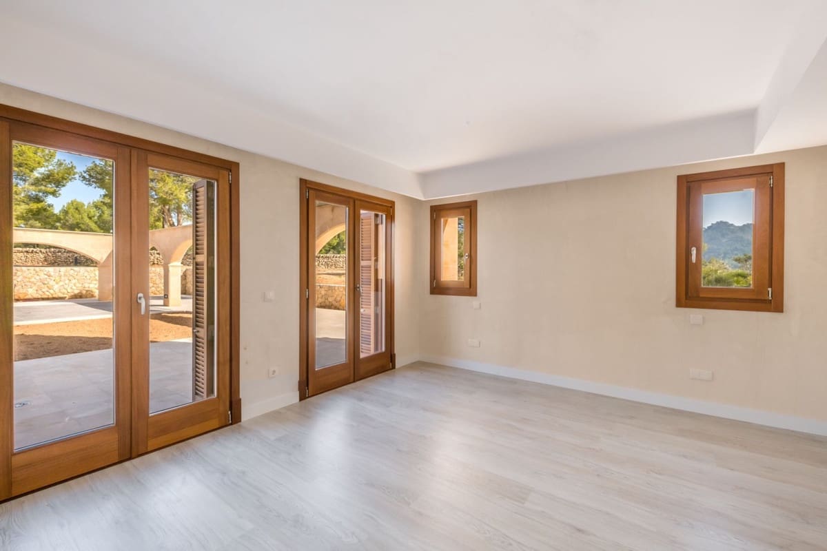 5 soveværelse Finca/Landehus til salg i Andratx med swimmingpool garage - € 16.800.000 (Ref: 10136870)