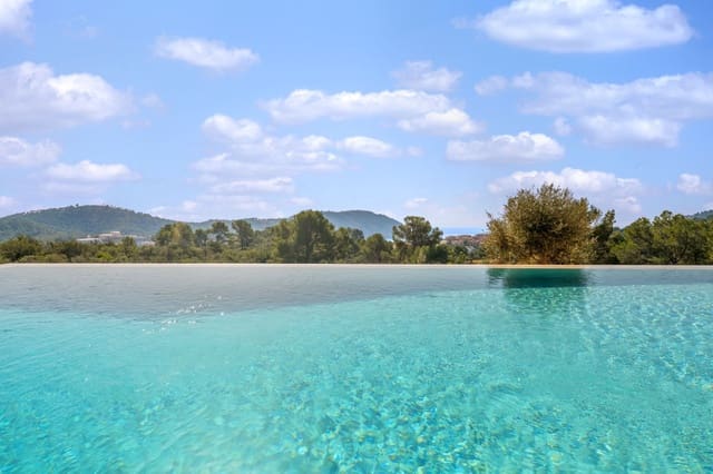 5 soveværelse Finca/Landehus til salg i Andratx med swimmingpool garage - € 16.800.000 (Ref: 10136870)