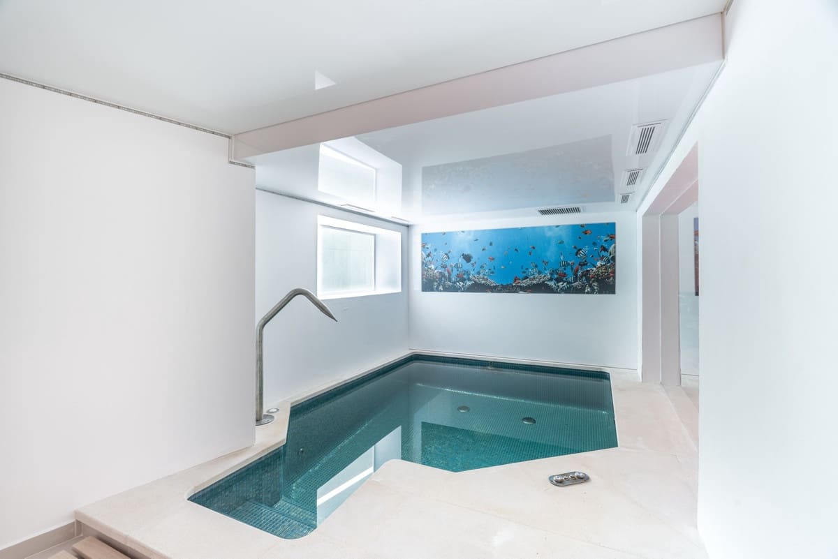 5 chambre Villa/Maison à vendre à Andratx avec piscine garage - 12 900 000 € (Ref: 10136871)