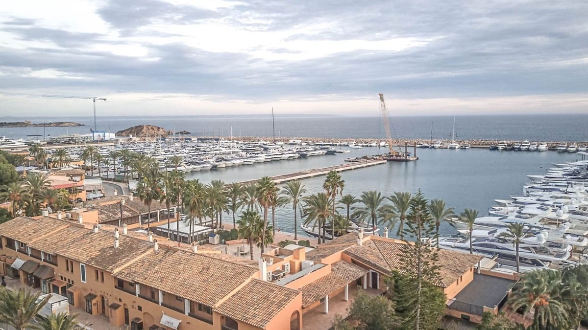 3 soveværelse Lejlighed til salg i Calvia med swimmingpool garage - € 1.300.000 (Ref: 10136876)
