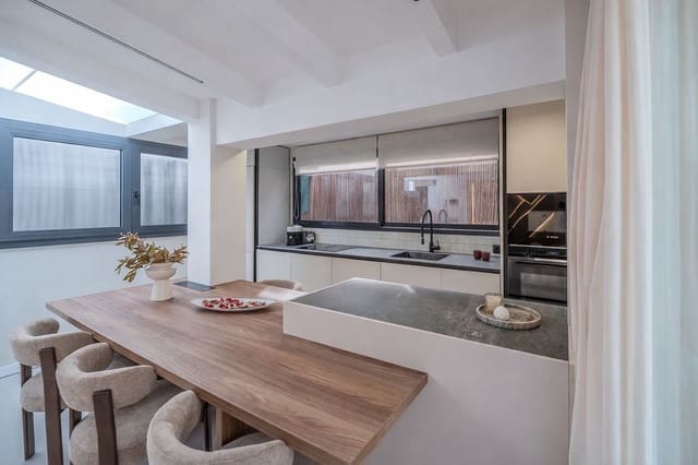 2 makuuhuone Huoneisto myytävänä paikassa Calvià Pueblo, Calvià mukana uima-altaan - 485 000 € (Ref: 10136880)