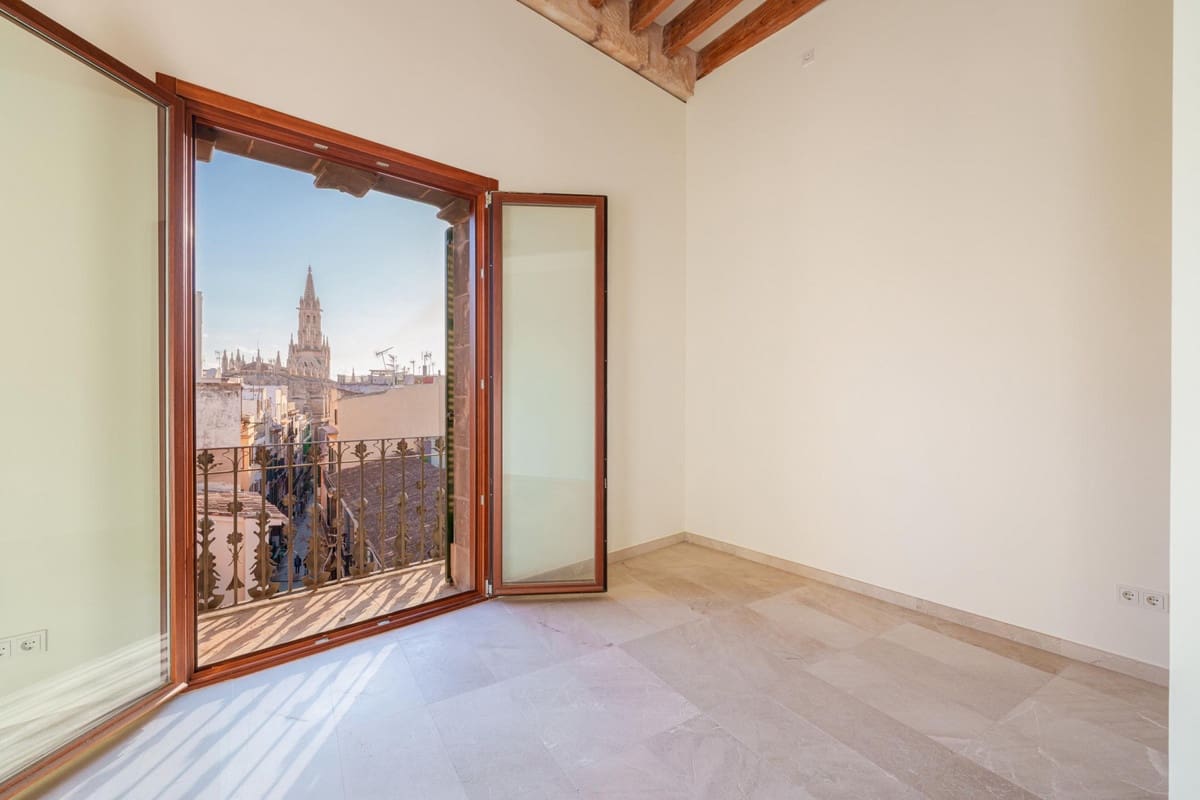 Apartamento de 3 habitaciones en Palma de Mallorca en venta - 1.950.000 € (Ref: 10136881)