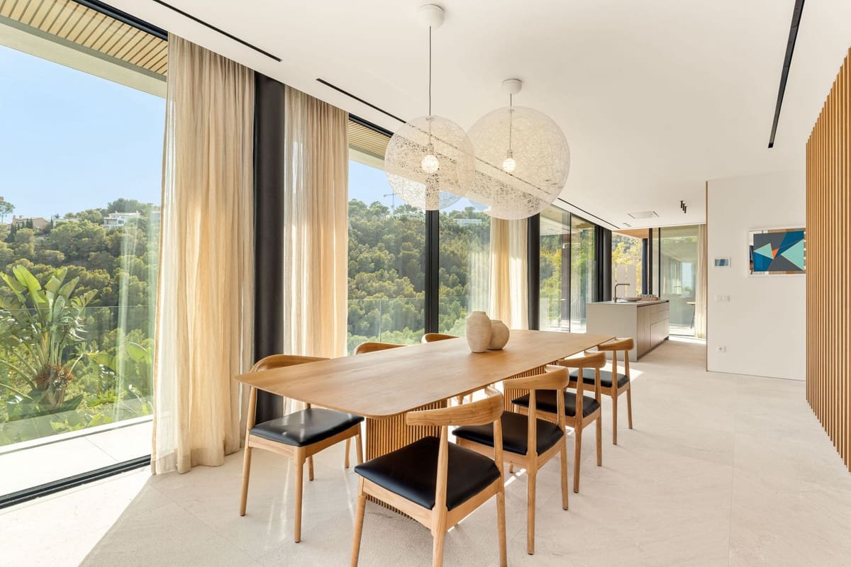 Chalet de 4 habitaciones en Calvià en venta con piscina garaje - 7.200.000 € (Ref: 10136887)