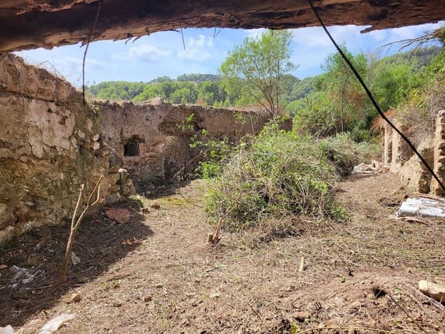 Finca/Casa Rural de 6 habitaciones en Artà en venta - 350.000 € (Ref: 10136916)