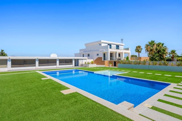 8 bedroom Finca/Country House for sale in Los Montesinos with pool - € 1,100,000 (Ref: 10137051)