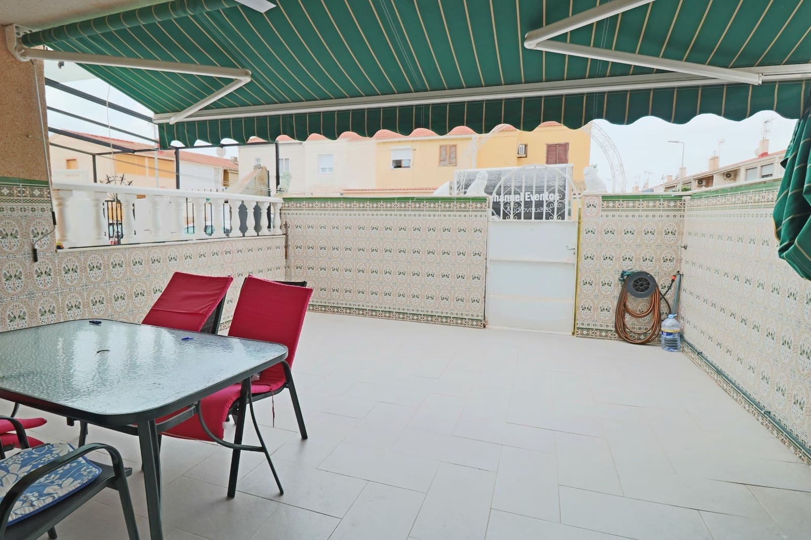 3 soveværelse Byhus til salg i Torrevieja - € 239.000 (Ref: 10137052)