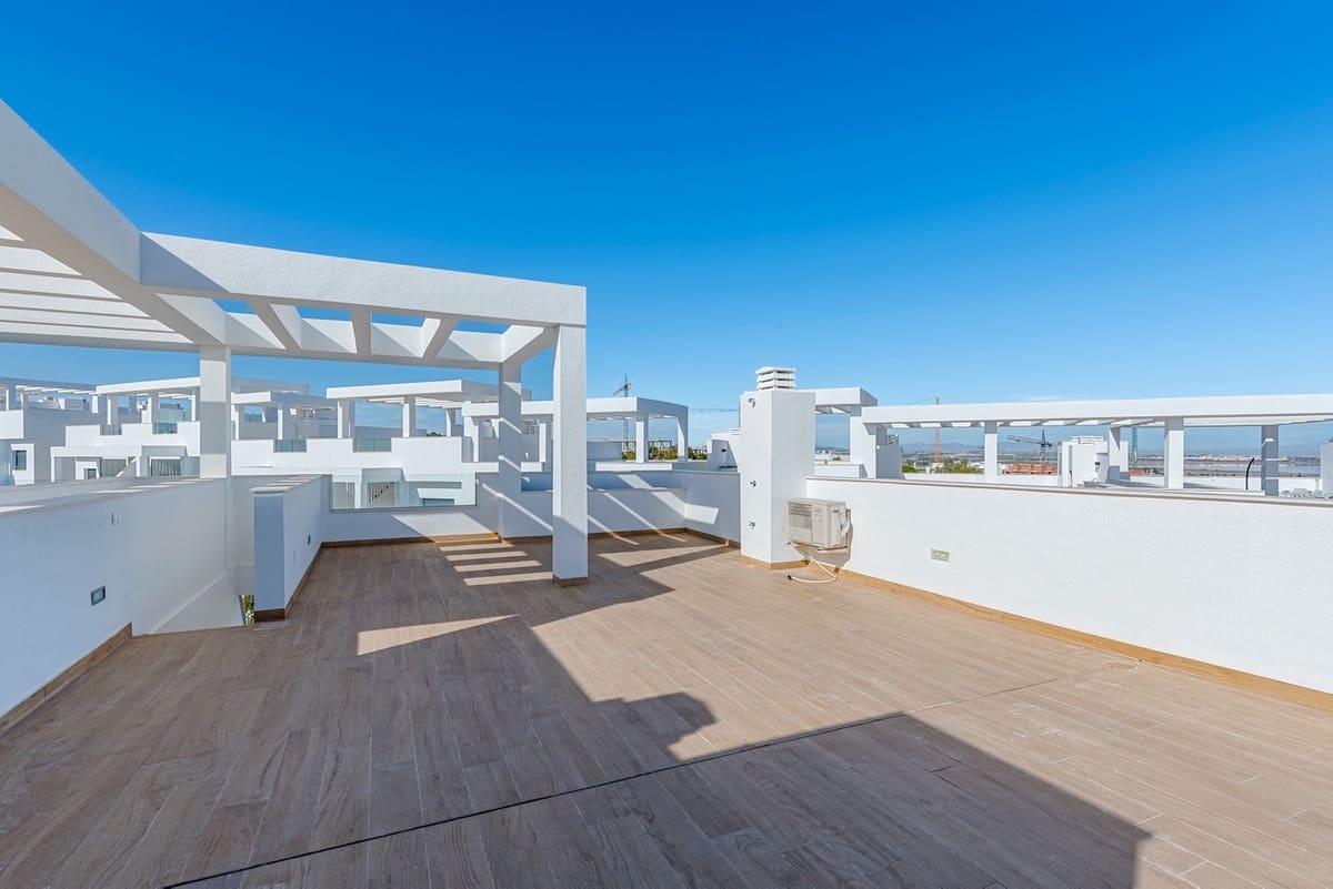 2 soveværelse Lejlighed til salg i Orihuela med swimmingpool garage - € 369.000 (Ref: 10137063)