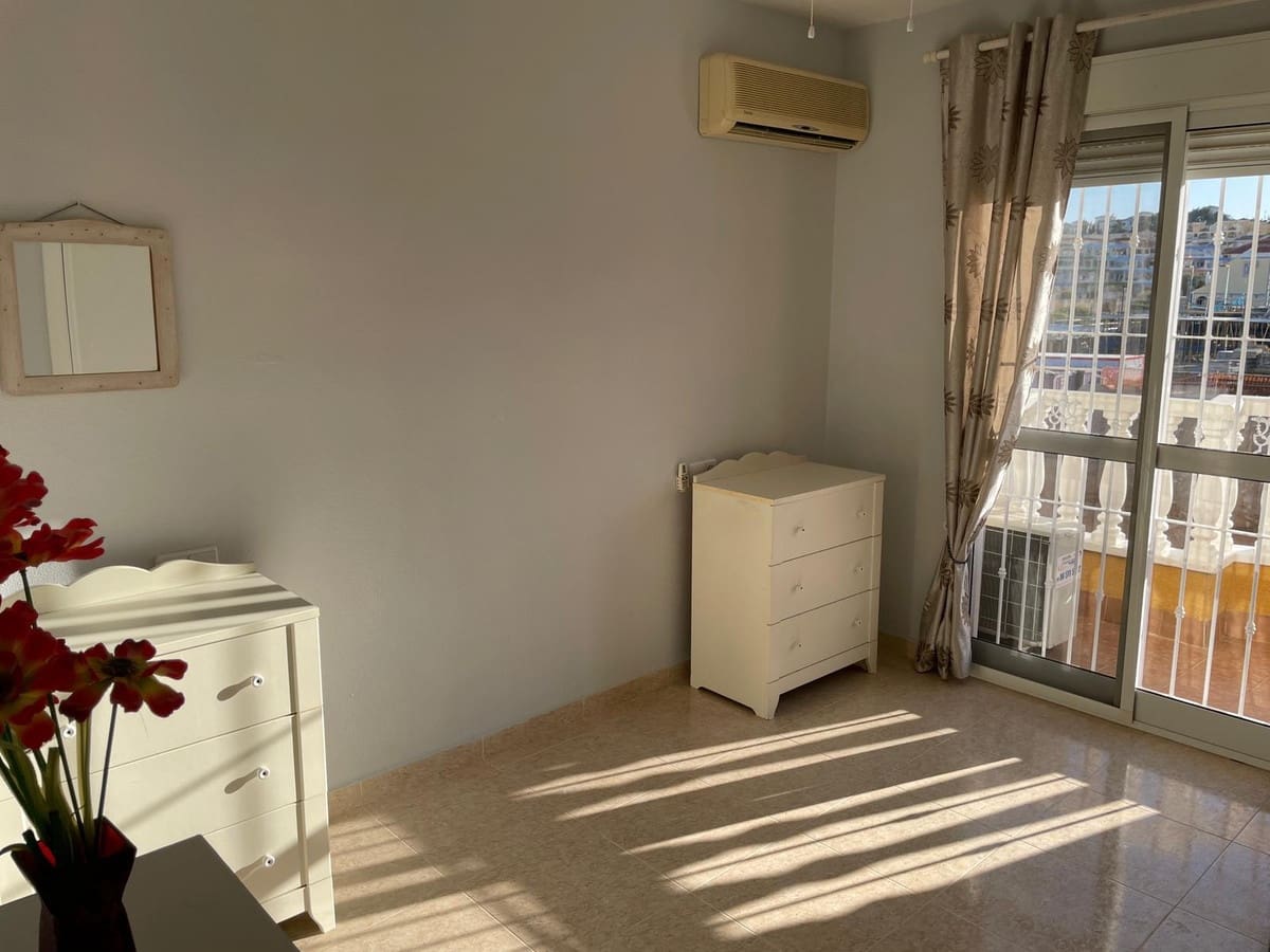 2 quarto Casa em Banda para venda em Orihuela com piscina - 189 995 € (Ref: 10137065)