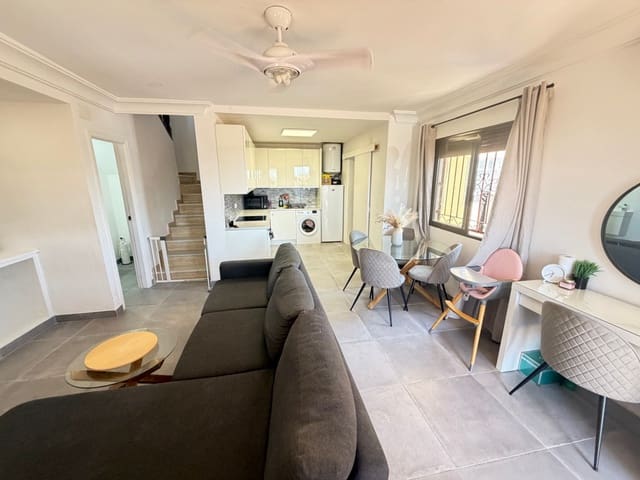 2 soveværelse Villa til salg i Villamartin, Orihuela med swimmingpool - € 218.000 (Ref: 10137067)