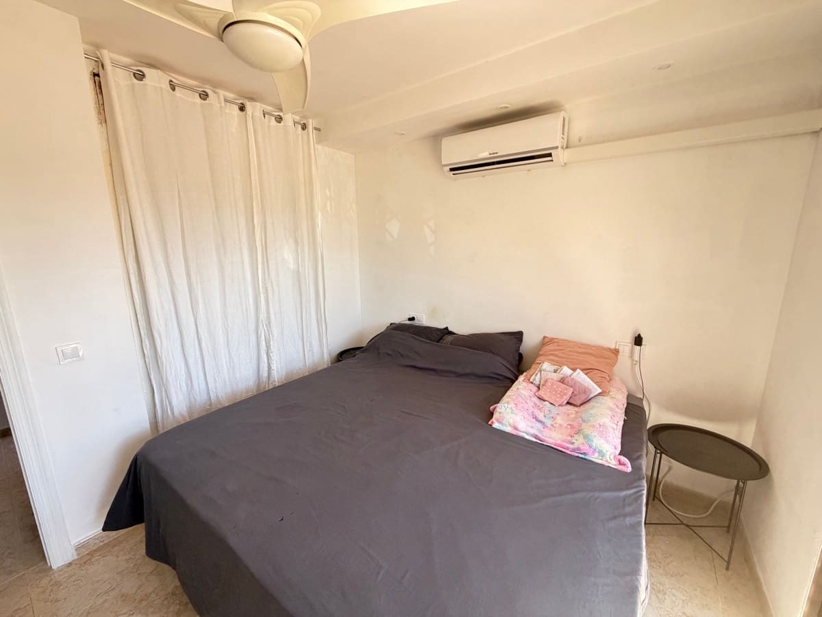 2 soveværelse Villa til salg i Orihuela med swimmingpool - € 218.000 (Ref: 10137067)