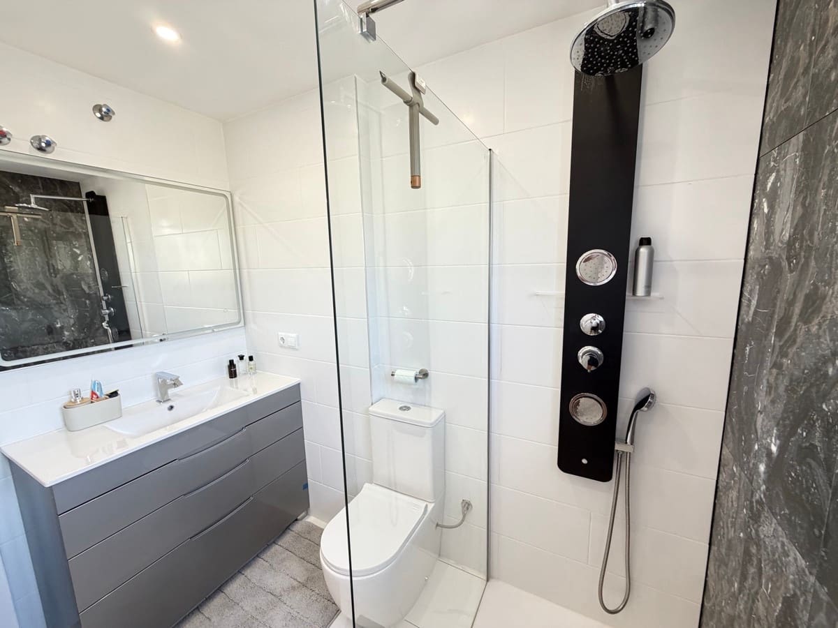 5 sypialnia Willa na sprzedaż w Orihuela z basenem - 450 000 € (Ref: 10137092)