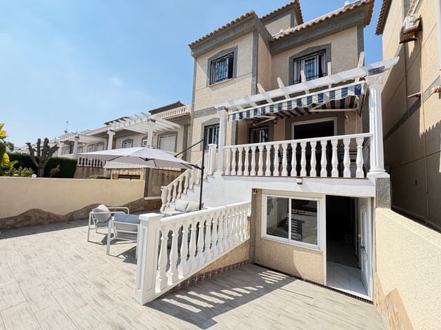 5 sypialnia Willa na sprzedaż w Villamartin, Orihuela z basenem - 450 000 € (Ref: 10137092)