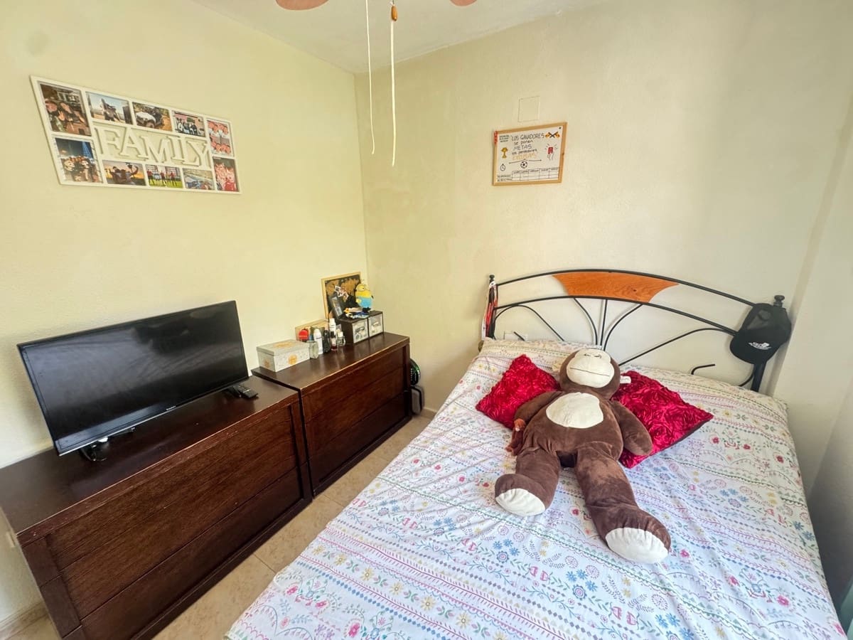 Chalet de 4 habitaciones en Orihuela en venta - 299.000 € (Ref: 10137093)