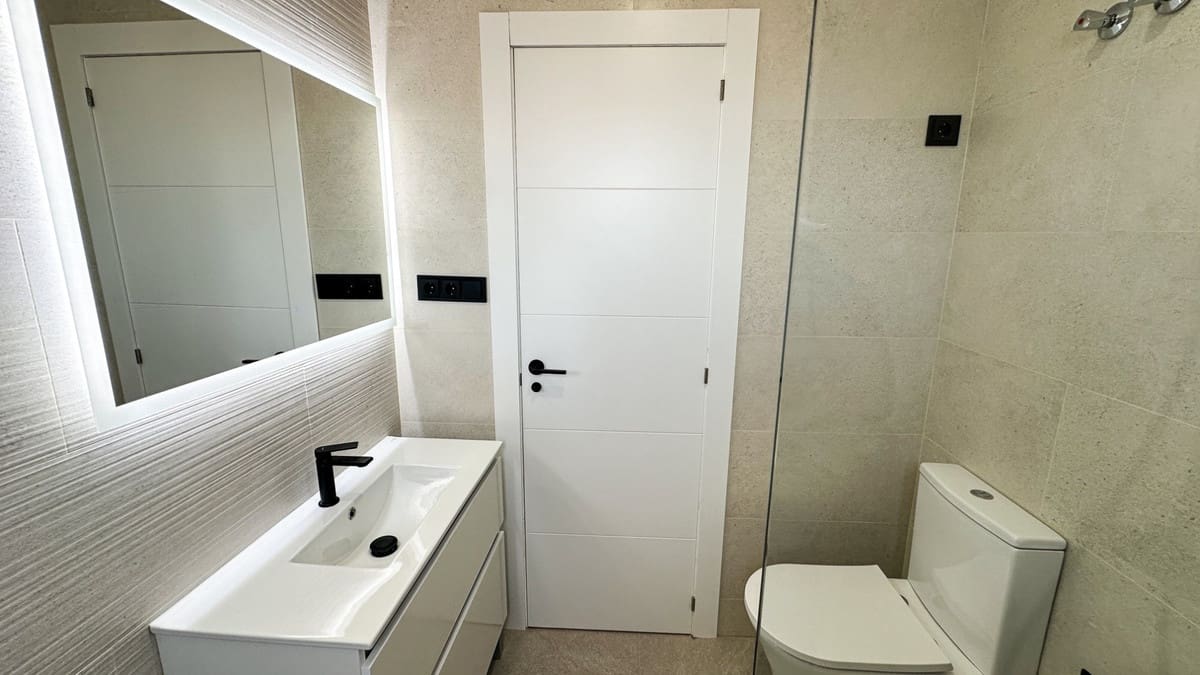 2 slaapkamer Huis te koop in Orihuela met zwembad garage - € 255.000 (Ref: 10137095)