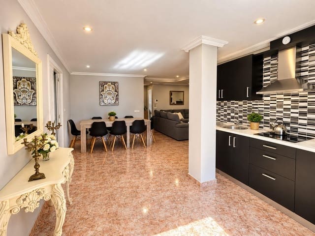 4 chambre Maison de Ville à vendre à Benferri avec piscine garage - 467 000 € (Ref: 10137196)