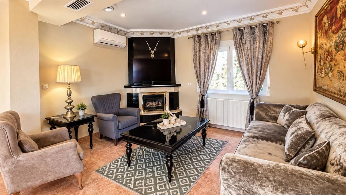 4 chambre Maison de Ville à vendre à Benferri avec piscine garage - 467 000 € (Ref: 10137196)