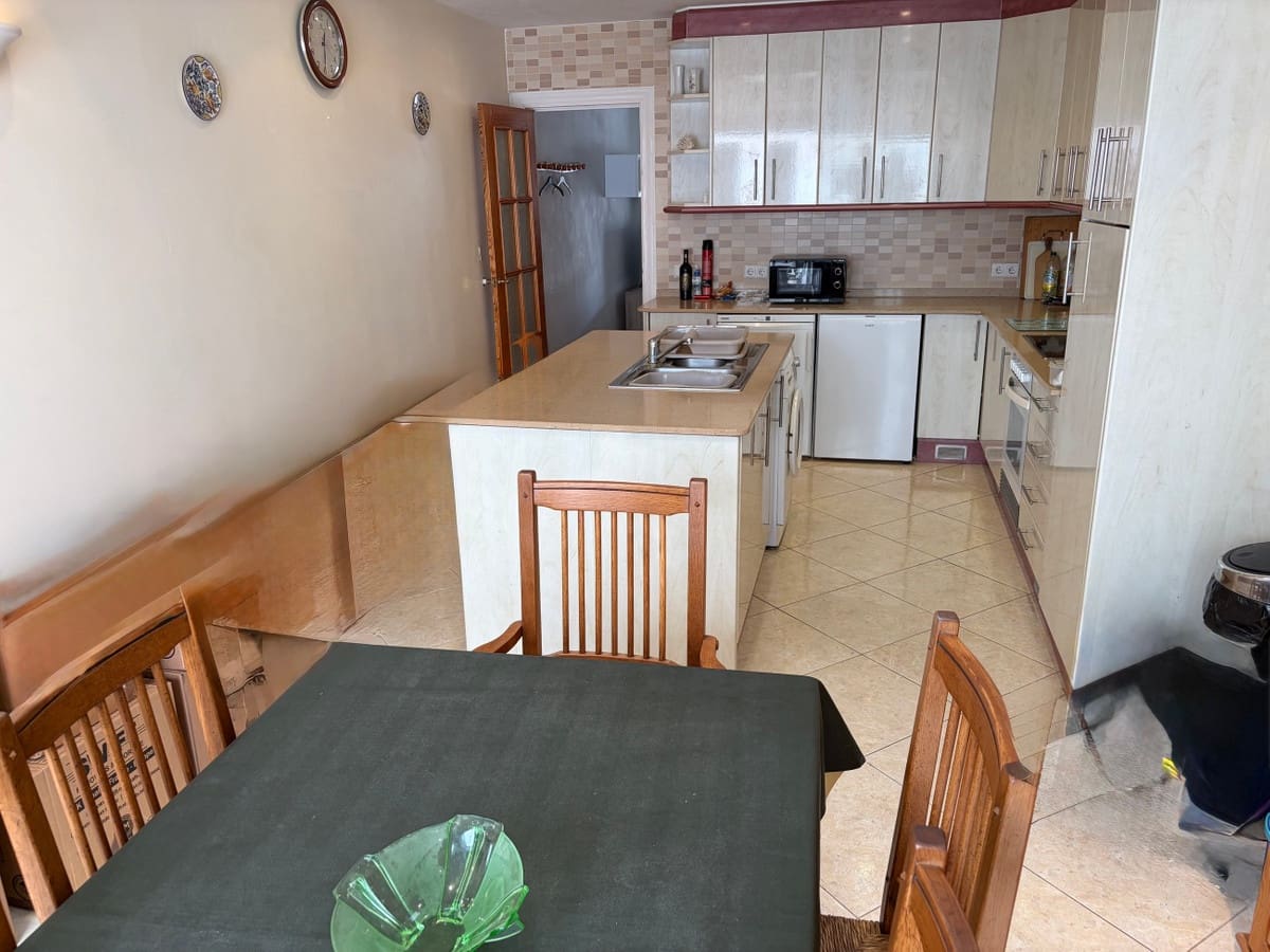 3 soveværelse Byhus til salg i Orihuela med garage - € 329.950 (Ref: 10137211)