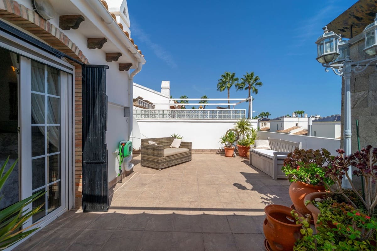 3 soverom Villa til salgs i Orihuela med garasje - € 479 000 (Ref: 10137212)