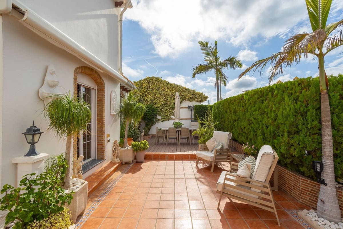 3 soverom Villa til salgs i Orihuela med garasje - € 479 000 (Ref: 10137212)